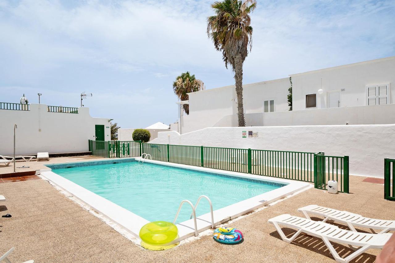 Casa Paula Villa Puerto del Carmen  Exteriör bild